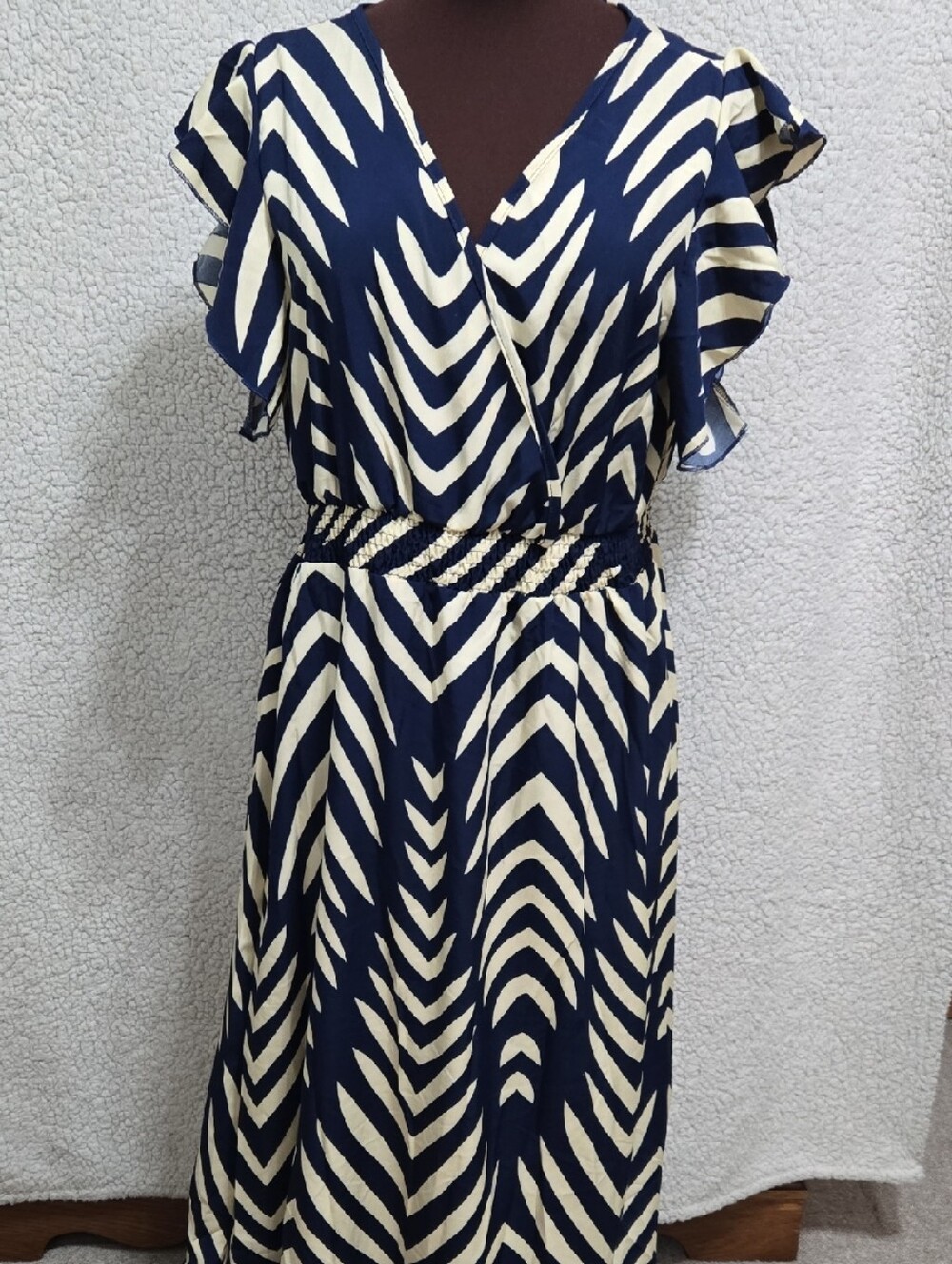 Navy and Cream V-Neck Flutter Sleeve Maxi Dress